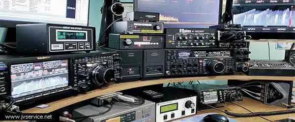 Radioaficionados en la actualidad por EA5QL